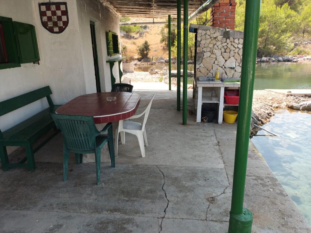Image 5382683 - 6