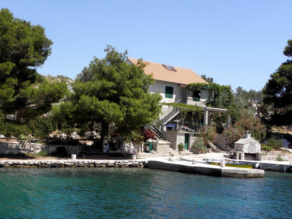 Image 5382686 - 2