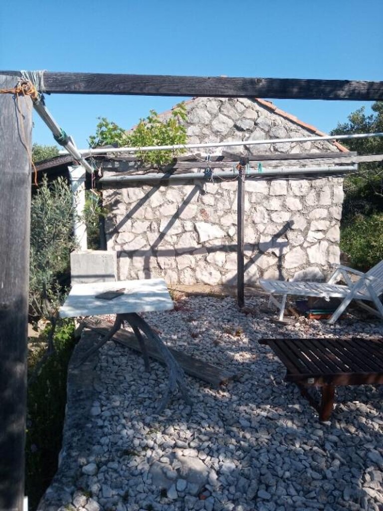 Image 5382687 - 8