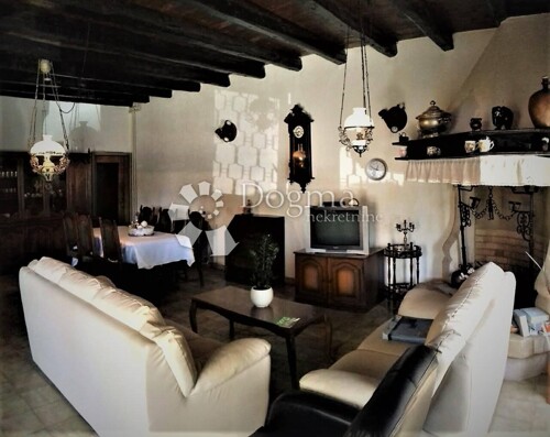 Thumbnail 5393150 - 8