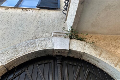 Thumbnail 5393150 - 4