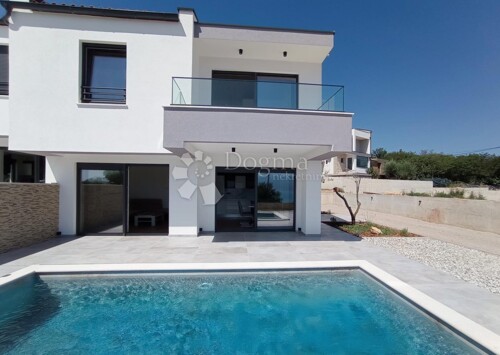 Thumbnail 5393158 - 1