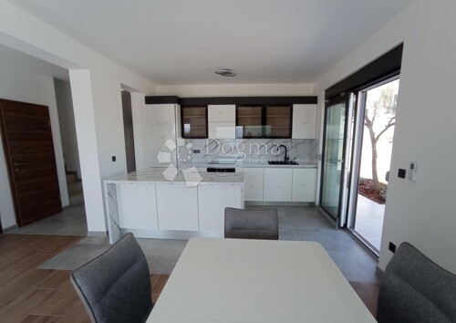 Thumbnail 5393158 - 6