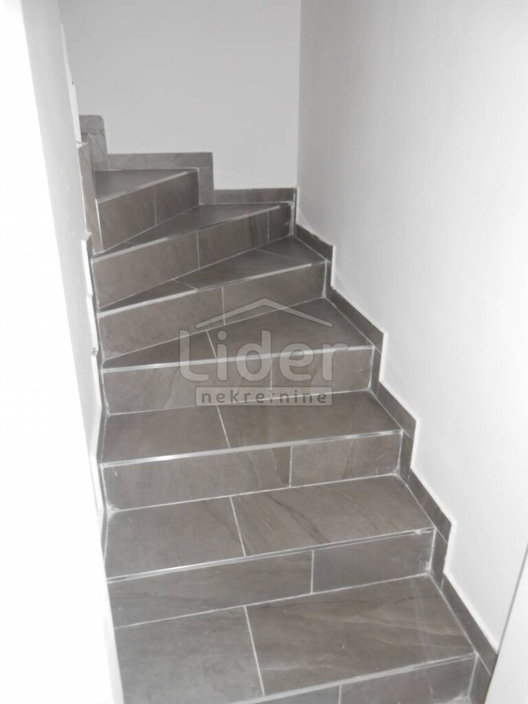 Image 5402589 - 14