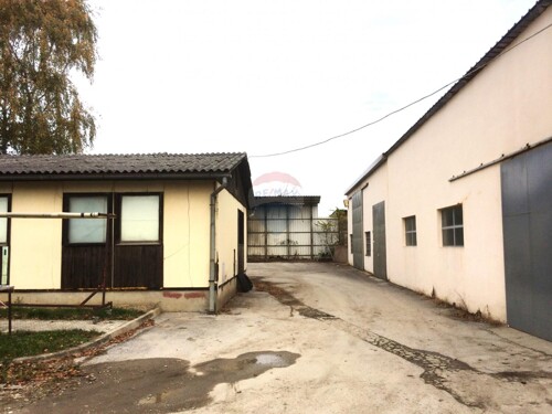 Varaždin, Bronx | Gr. zemljište s halama 4670m2 | Moguća gra