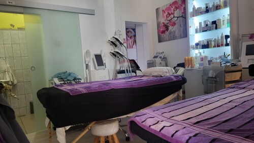 Velika Gorica, kozmetički salon 49 m2 - kompletno opremljen