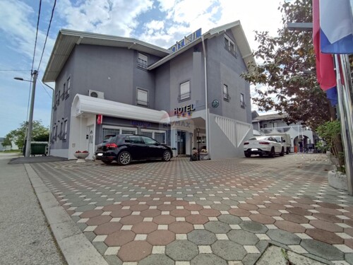 Velika Gorica, hotel 1.300 m2, 25 soba, wellness