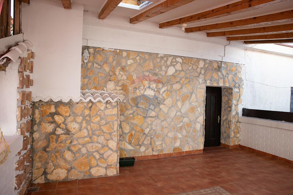 Image 5408358 - 10