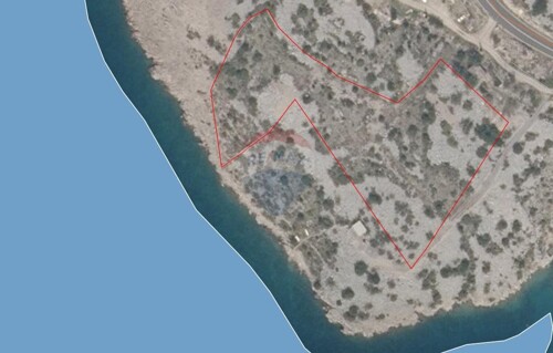 KARLOBAG, Građevinsko zemljište 11.000m2, 1. red do mora