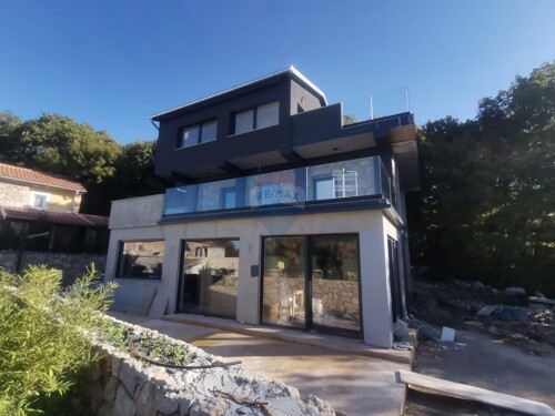 OTOK KRK,DOBRINJ -moderno kamena villa sa bazenom