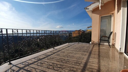 Marinići - samostojeća kuća 275m2 s okućnicom 1220m2