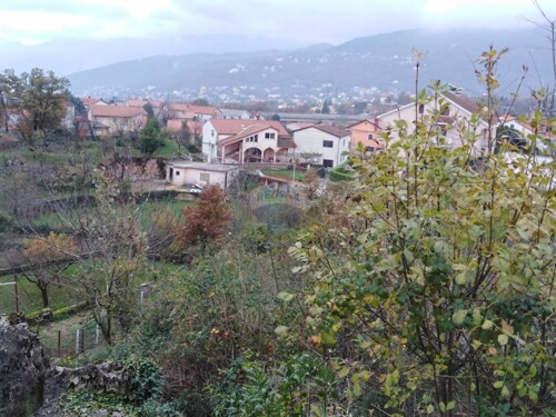 KASTAV - GRAĐEVINSKI TEREN 1000 m2