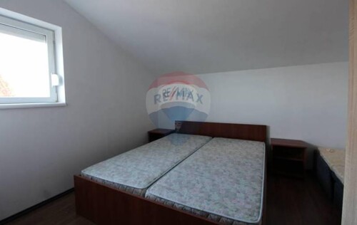 Thumbnail 5409851 - 5