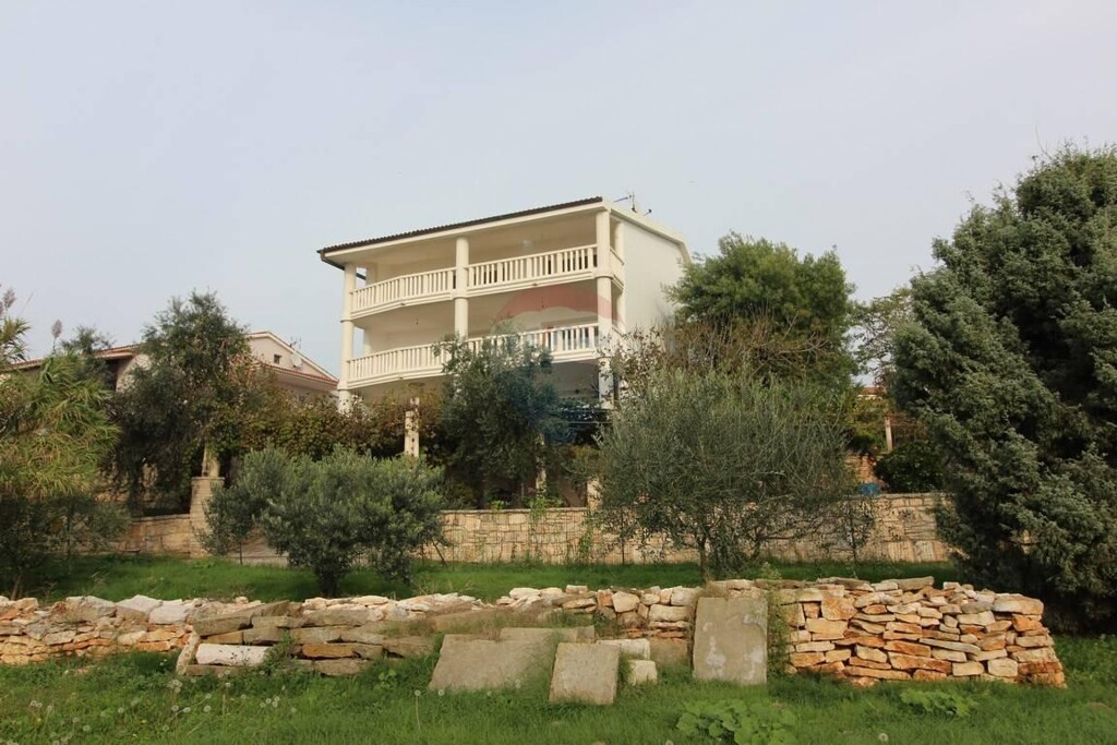 Image 5409852 - 1