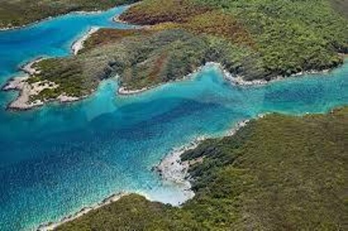 PUNTA KRIŽA - RAVAN GRAĐEVINSKI TEREN PRAVILNOG OBLIKA