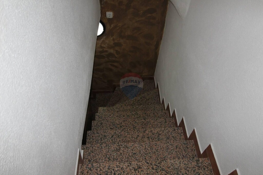 Image 5409869 - 17