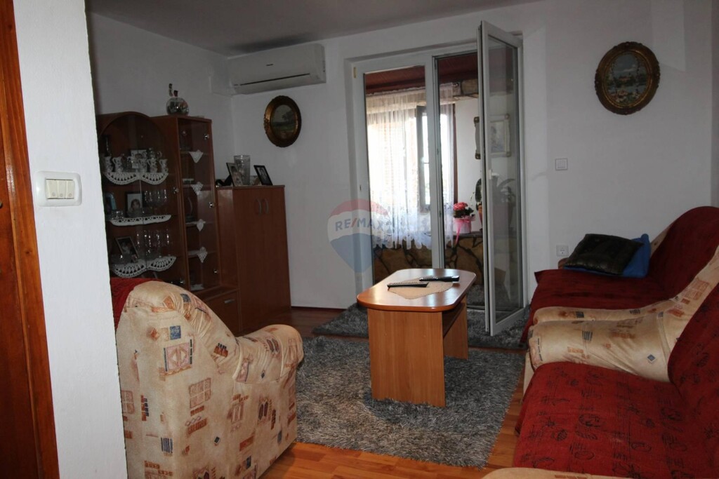 Image 5409869 - 9