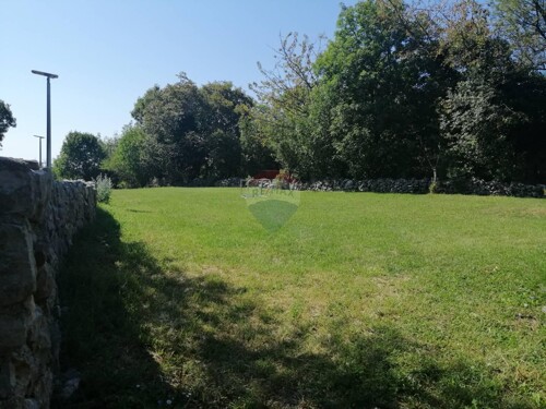 Čavle, građevinski teren 819 m2