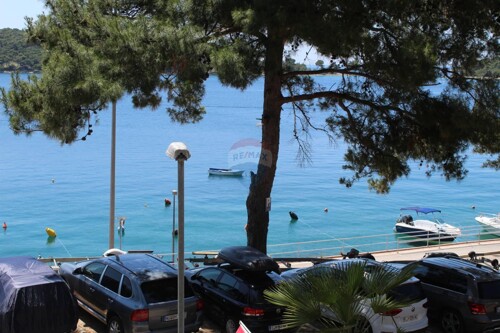 MALI LOŠINJ - VILA SA 10 APARTMANA NA RIJETKOJ I ATRAKTIVNOJ