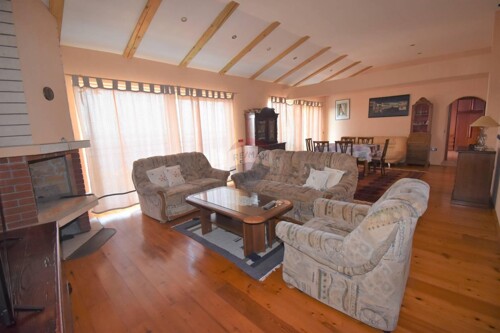 Crikvenica-Pansionska kuća 420 m2 s pogledom na more!
