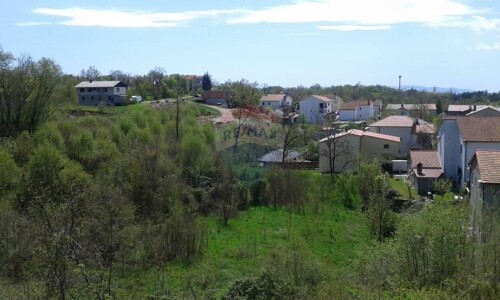Viškovo - građevinski teren od 4.610 m2