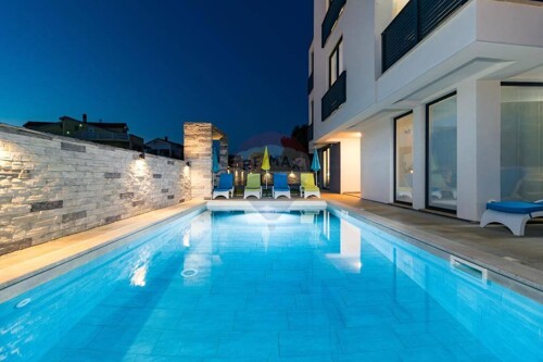 ISTRA, MEDULIN, moderna apartmanska kuća na top lokaciji