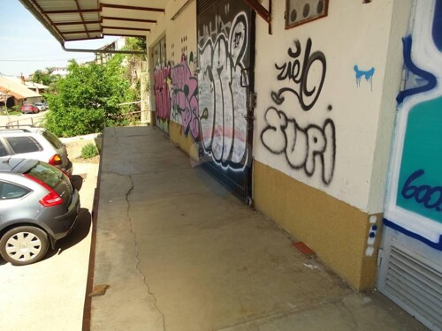 Thumbnail 5410275 - 2