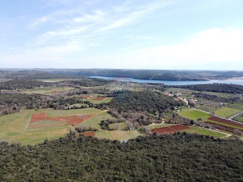 Vrsar, atraktivno građevinsko zemljište panoramskog pogleda