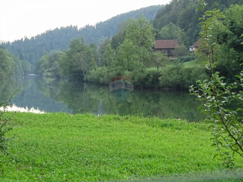 Doluš-građevni teren