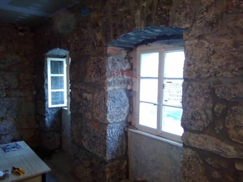 Thumbnail 5410407 - 4