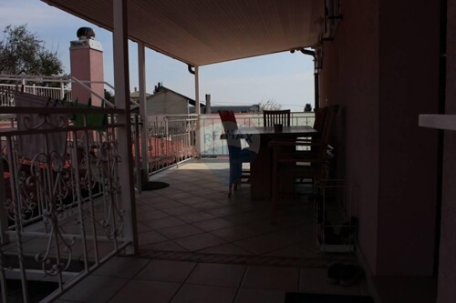 Thumbnail 5410560 - 11