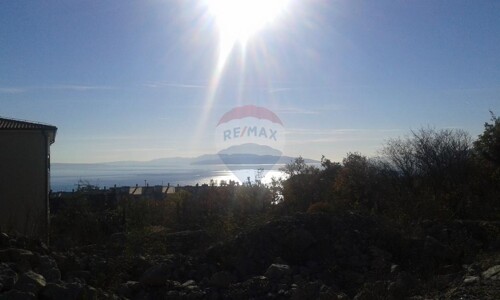 Rijeka,Zamet građevinski teren za 125 stanova, pogled na mor