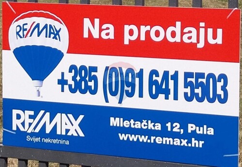TINJAN:Rajkova stancija pljoprivredno zemljište