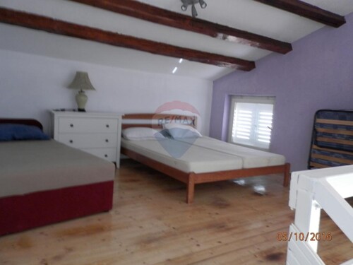 Thumbnail 5410643 - 4