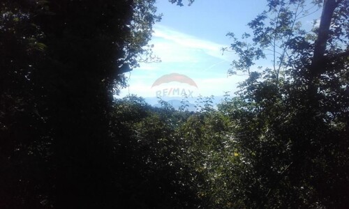 Ičići/Poljane - Teren od 2769m2 sa prekrasnom pogledom na m