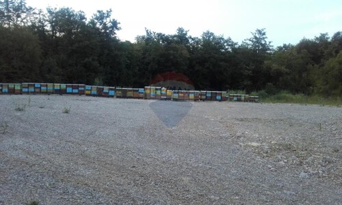 Matulji - 4538m2 zemljište u industrijskoj zoni