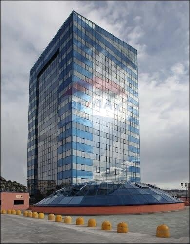 TOWER CENTAR RIJEKA, POSLOVNI PROSTOR - TRGOVINA 197 M2
