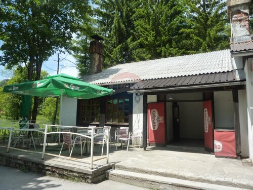 Caffe bar i trgovina kod Bjelolasice