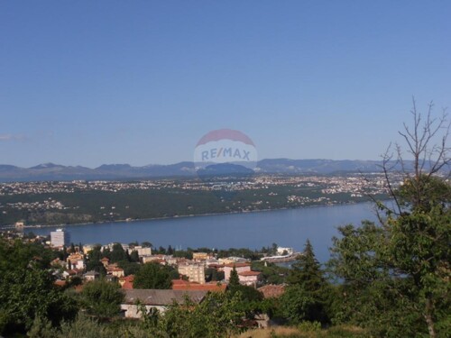 Opatija - teren na odličnoj lokaciji, panoramski pogled !