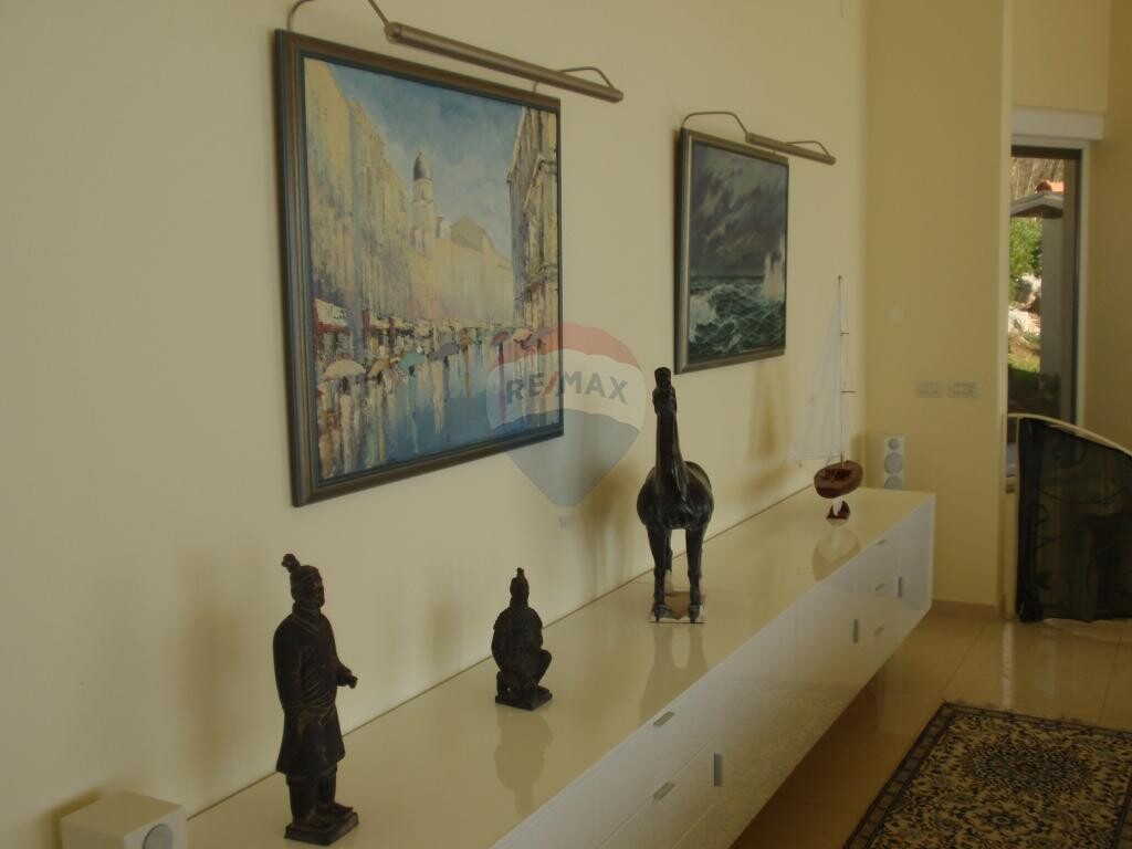 Image 5410930 - 18