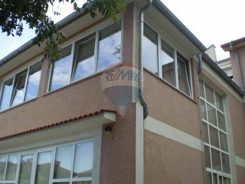 Rijeka - atraktivan poslovni prostor 130 m2