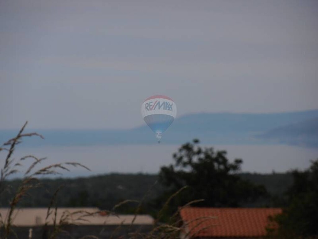 Image 5411310 - 6
