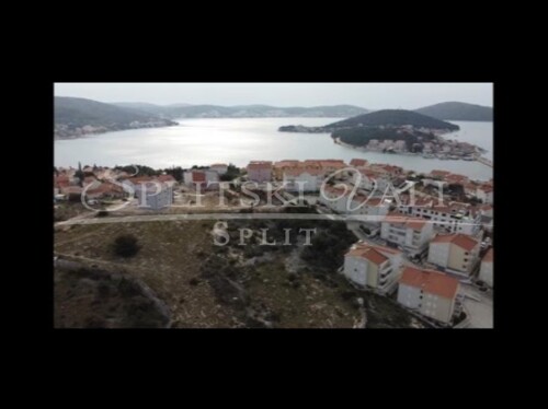 Thumbnail 5416115 - 4