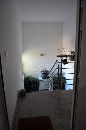 Thumbnail 5422950 - 13