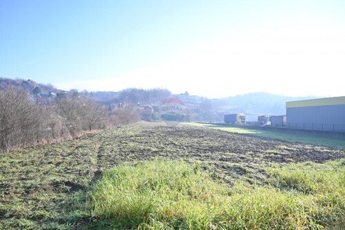 Sesvete, Đurđekovec, zemljište 3100 m2 za najam