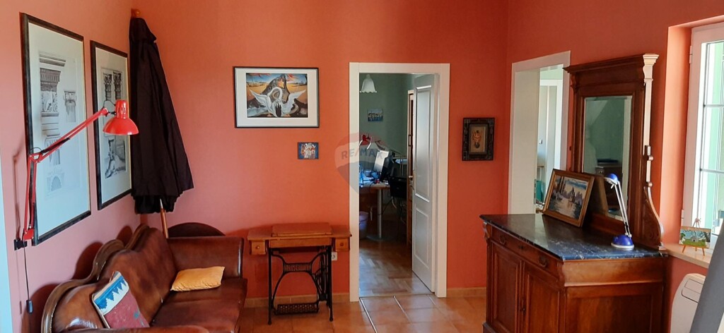Image 5429343 - 9