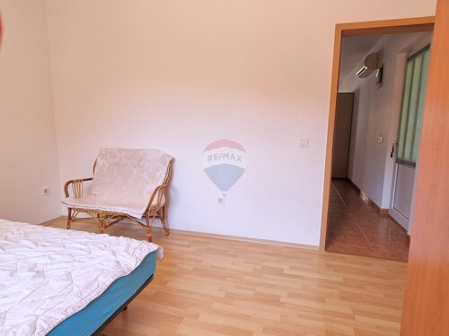 Thumbnail 5430130 - 5