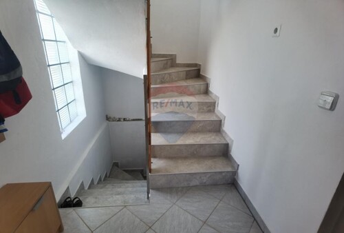 Thumbnail 5430820 - 7