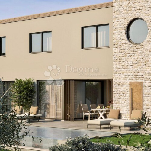 Thumbnail 5461723 - 4