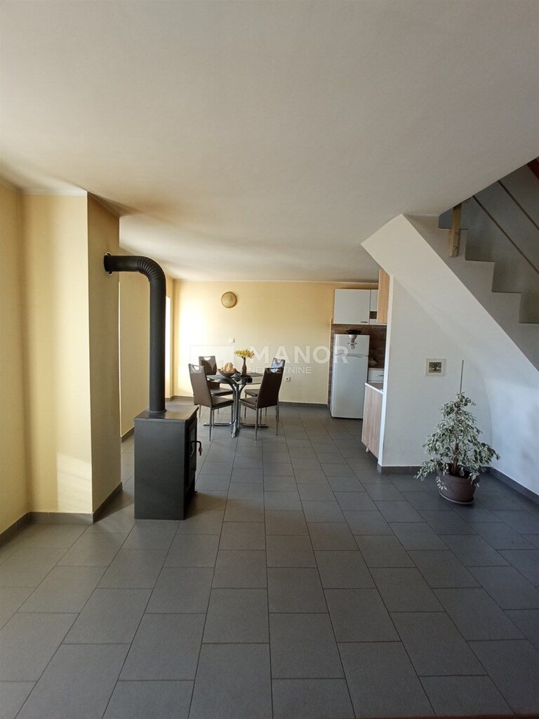 Image 5462925 - 4